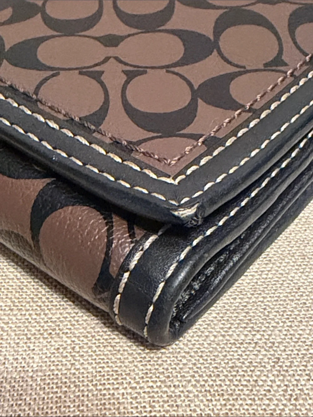 Coach Chelsea Heritage Y2K-Style Signature Trifold Monogrammed Envelope Wallet